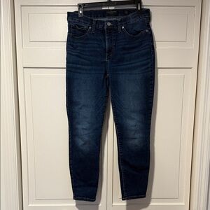 Lucky Brand Women’s Dark Blue Denim Ankle Soft Jeans Size 12/31